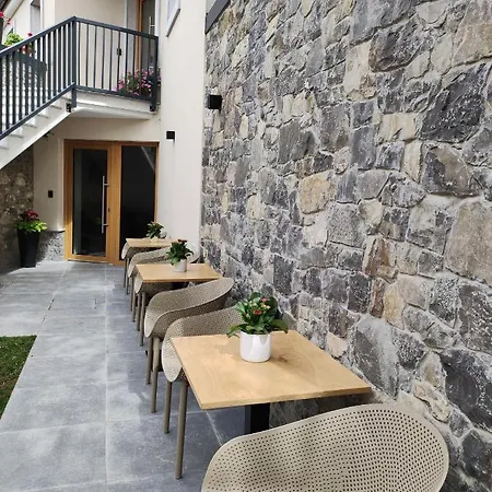 Boutique Rooms By Petric Winery Dobravlje Buitenkant foto