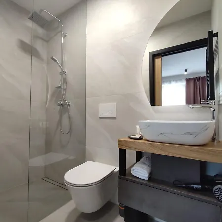 Boutique Rooms By Petric Winery Dobravlje Buitenkant foto