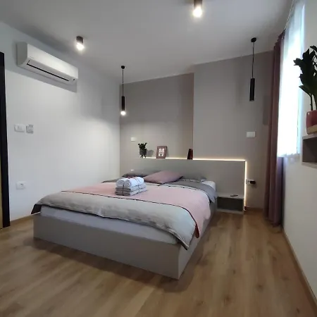 Boutique Rooms By Petric Winery Dobravlje Buitenkant foto