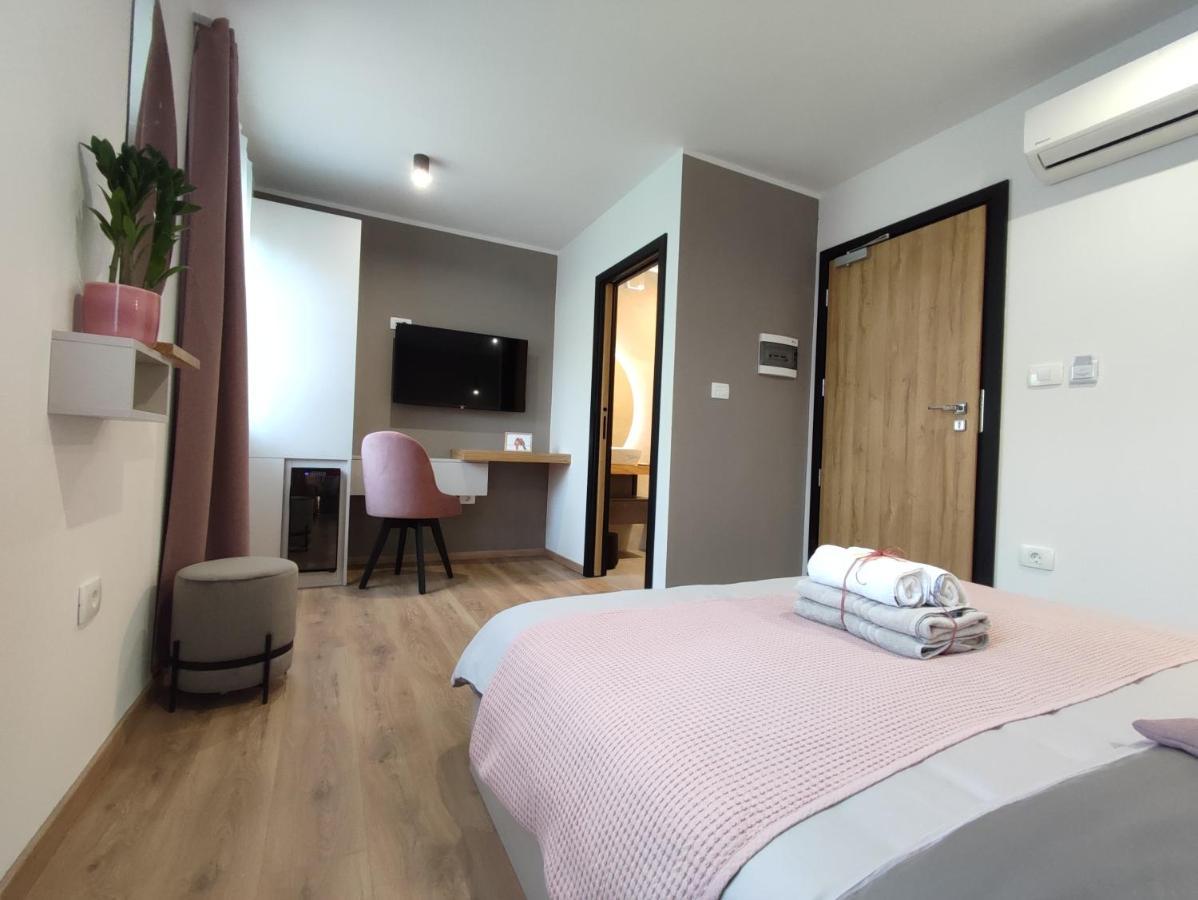 Boutique By Petric Winery Farm stay *